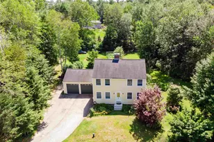 31 Murray Hill Rd, Candia, NH 03034 - Photo 1