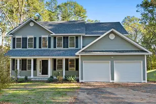 19 Griffin Rd, Hudson, NH 03051 - Photo 1