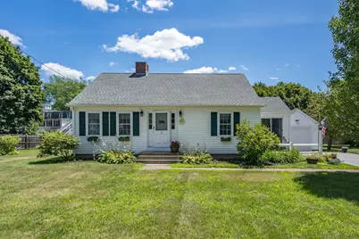 19 Pleasant Street, Merrimack, NH 03054 - Photo 1