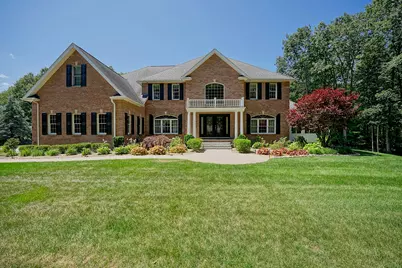 8 Meeting Rock Drive, Atkinson, NH 03811 - Photo 1