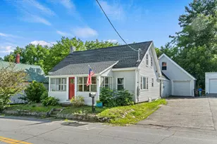 27 Crescent St, Pittsfield, NH 03263 - Photo 1