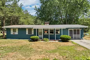 19 Cedar Rd, North Hampton, NH 03862 - Photo 1