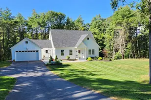 24 Laurel St, Peterborough, NH 03458 - Photo 1