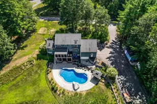 3 Chelsea Dr, Bow, NH 03304 - Photo 1