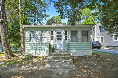 98 Derry Street, Hudson, NH 03051 - Photo 1