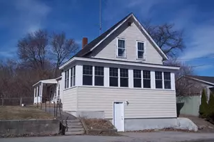 264 Calef Rd, Manchester, NH 03103 - Photo 1