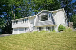 4 Candia St, Nashua, NH 03063 - Photo 1