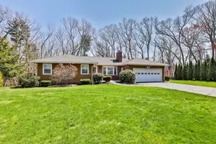 6 Nova Rd, Nashua, NH 03064 - Photo 1