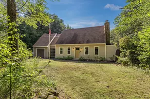 92 Harvey Lake Rd, Northwood, NH 03261 - Photo 1