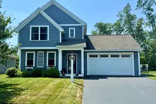 155 Shore Dr, Nashua, NH 03062 - Photo 1