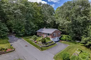 31 Wheatley St, Lebanon, NH 03766 - Photo 1