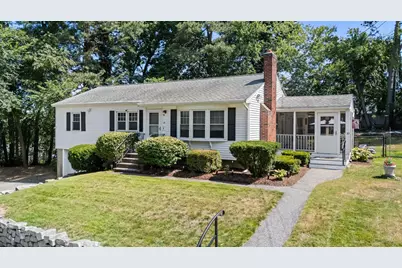 10 Hillcrest Road, Salem, NH 03079 - Photo 1