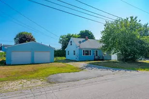 14 Harvard St, Rochester, NH 03867 - Photo 1