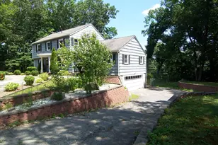 21 Edson St, Nashua, NH 03064 - Photo 1