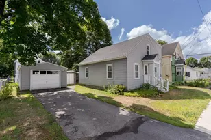 16 Washington St, Rochester, NH 03867 - Photo 1