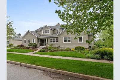 376 Golf Course Road, South Burlington, VT 05403 - Photo 1