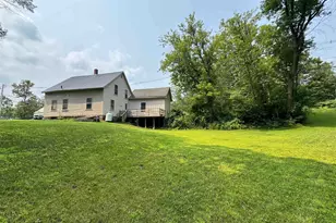 136 Sullivan St, Charlestown, NH 03603 - Photo 1