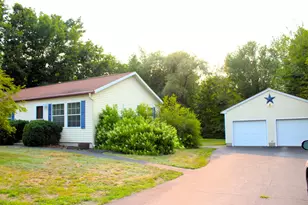 16 Black Hall Rd, Epsom, NH 03234 - Photo 1