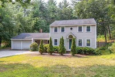 14 Martin Lane, Litchfield, NH 03052 - Photo 1