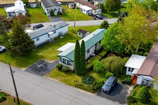 290 Calef Hwy, Epping, NH 03042 - Photo 1