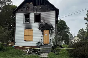 2 Maple St, Hillsboro, NH 03244 - Photo 1