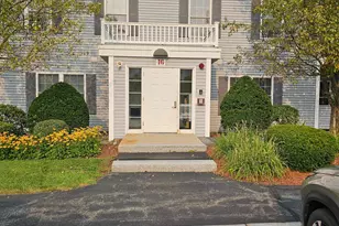 16 Crestview Cir, Londonderry, NH 03053 - Photo 1