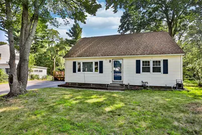 42 Elgin Street, Nashua, NH 03060 - Photo 1