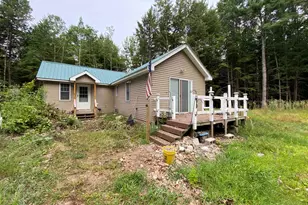 10 Rainbow Dr, Ossipee, NH 03814 - Photo 1