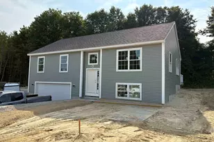 34 Silver Hill Dr, Epsom, NH 03234 - Photo 1