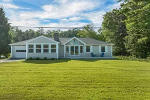 16 Dream Lake Dr, Amherst, NH 03031 - Photo 1