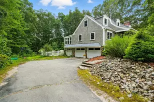 9 Dattillo Rd, Derry, NH 03038 - Photo 1