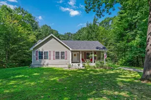 5 Pinehurst Dr, Bennington, NH 03442 - Photo 1