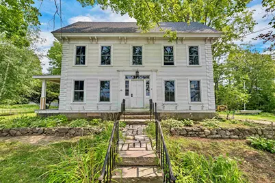 16 Green Street, Wolfeboro, NH 03894 - Photo 1