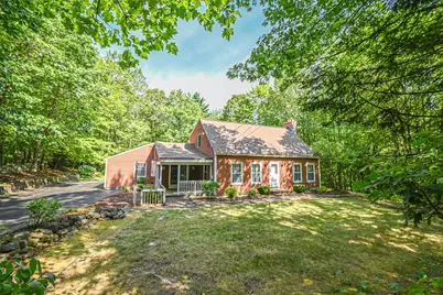 19 Hooksett Road, Goffstown, NH 03045 - Photo 1