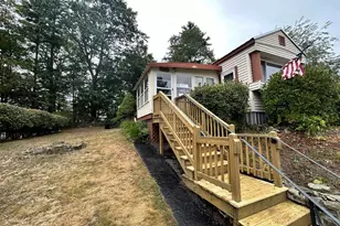 290 Calef Hwy, Epping, NH 03042 - Photo 1