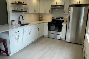 4 Colonial Rd, Windham, NH 03087 - Photo 1