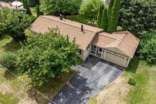 15 Cheshire St, Nashua, NH 03063 - Photo 1