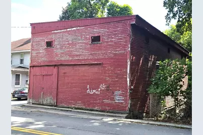 56 Myrtle Street, Claremont, NH 03743 - Photo 1