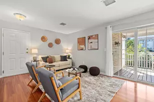 11 Crosswoods Path Blvd, Merrimack, NH 03054 - Photo 1