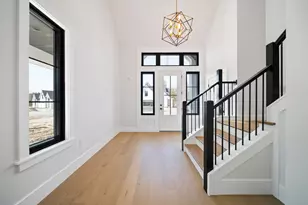 39 Trails Edge Rd, Windham, NH 03087 - Photo 1