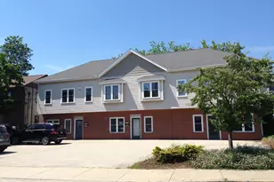 21 E Pearl St, Nashua, NH 03060 - Photo 1