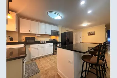 106 Hanover Street, Claremont, NH 03743 - Photo 1