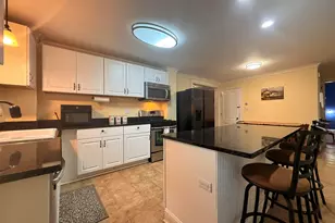 106 Hanover St, Claremont, NH 03743 - Photo 1