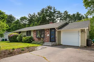 20 Bourn Ave, Hampton, NH 03842 - Photo 1