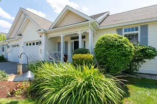 9 Old Stage Rd, Litchfield, NH 03052 - Photo 1