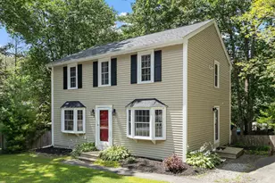 33 Dorothy Dr, Epping, NH 03042 - Photo 1