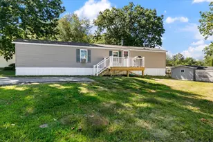 9 Alder St, Exeter, NH 03833 - Photo 1