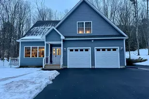 302 Flanders Rd, Henniker, NH 03242 - Photo 1