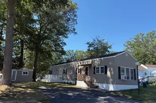 22 S Dewberry Ln, Rochester, NH 03867 - Photo 1