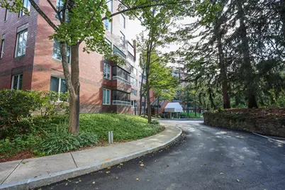 300 River Road #312, Manchester, NH 03104 - Photo 1